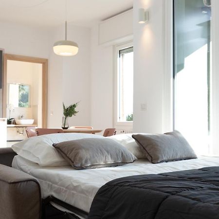 New Exclusive Melegnano Apartments- Near Train Station エクステリア 写真