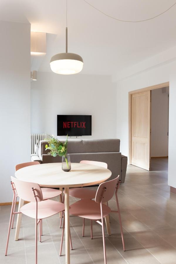 New Exclusive Melegnano Apartments- Near Train Station エクステリア 写真