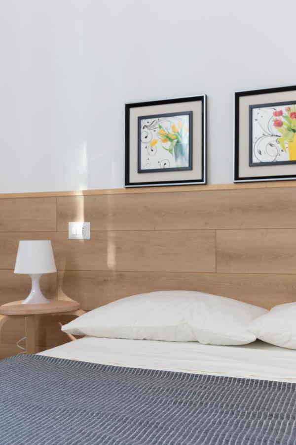 New Exclusive Melegnano Apartments- Near Train Station エクステリア 写真