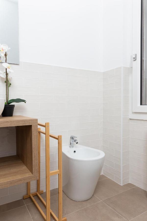 New Exclusive Melegnano Apartments- Near Train Station エクステリア 写真